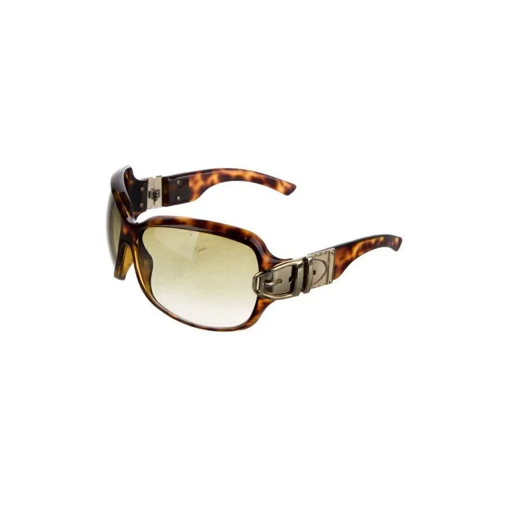 Gucci sunglasses